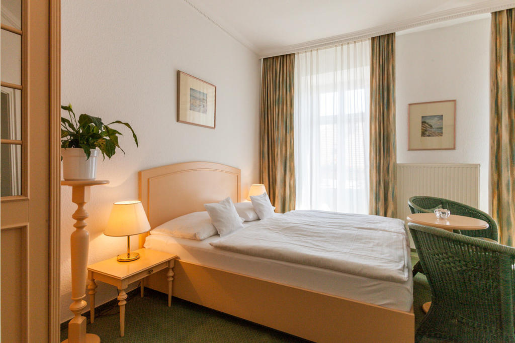 Double Room,69524270:JPEG